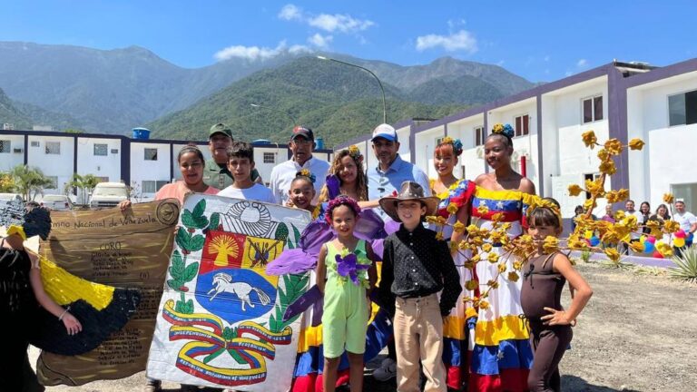 GMVV brinda nuevos hogares a 12 familias en Caraballeda