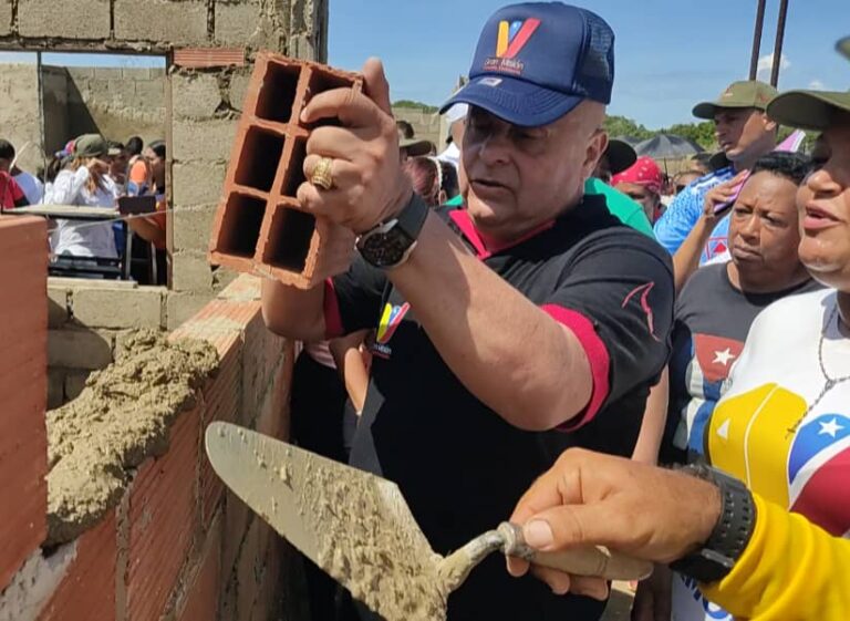 GMVV reactiva obras de AVV El Molino en San Carlos